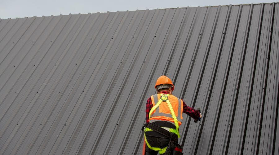 Professional residential roofers in Beavercreek, OR